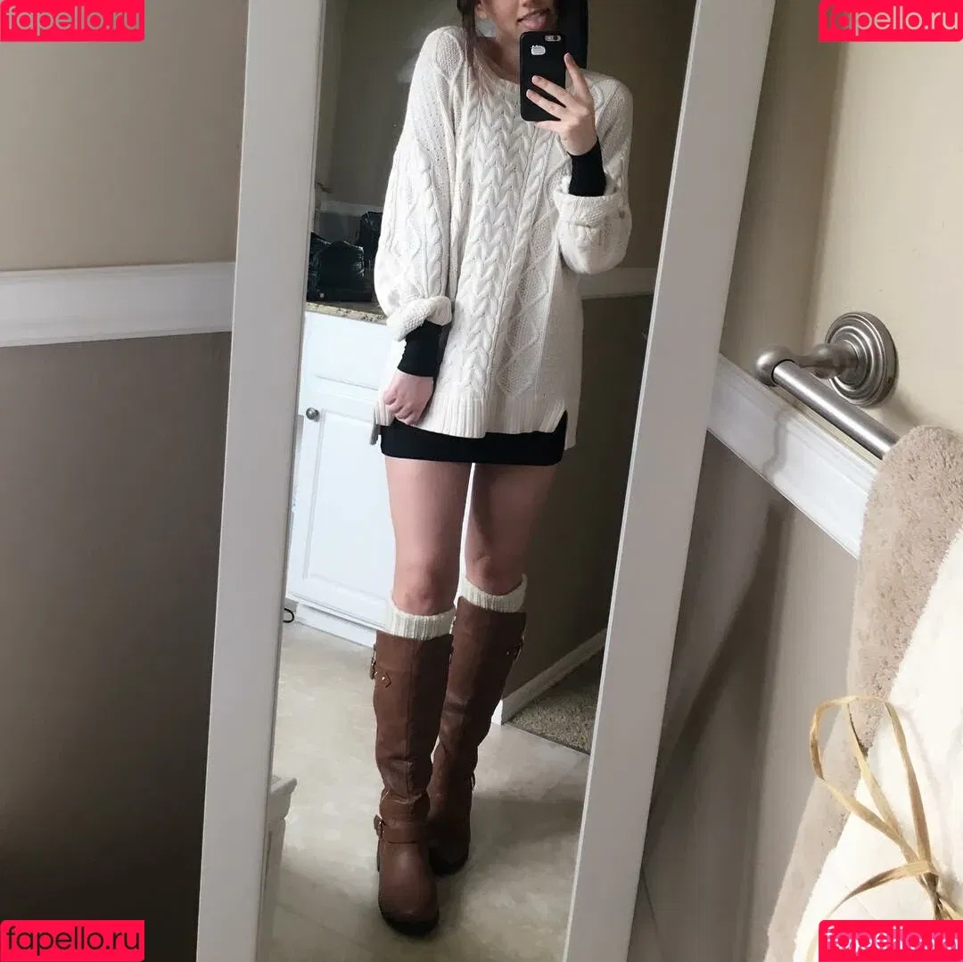 Breebunn / bunnbree Onlyfans Photo Gallery 
