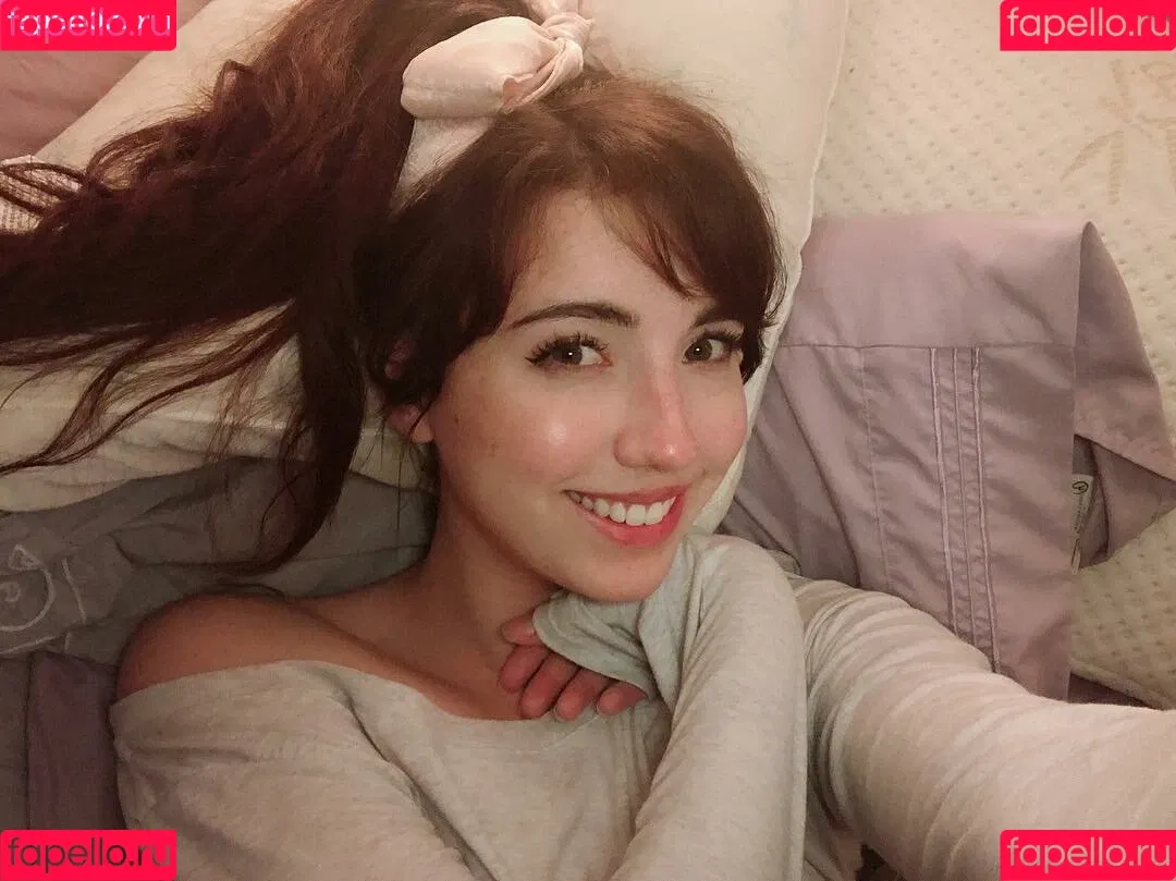 Breebunn / bunnbree Onlyfans Photo Gallery 