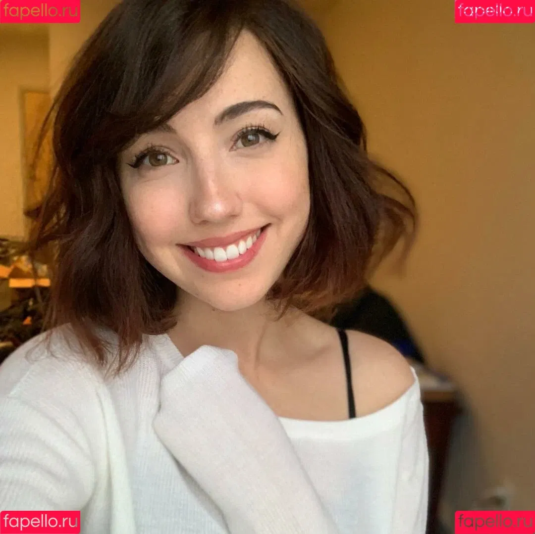 Breebunn / bunnbree Onlyfans Photo Gallery 