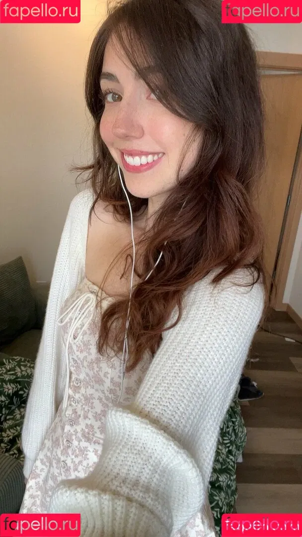 Breebunn / bunnbree Onlyfans Photo Gallery 