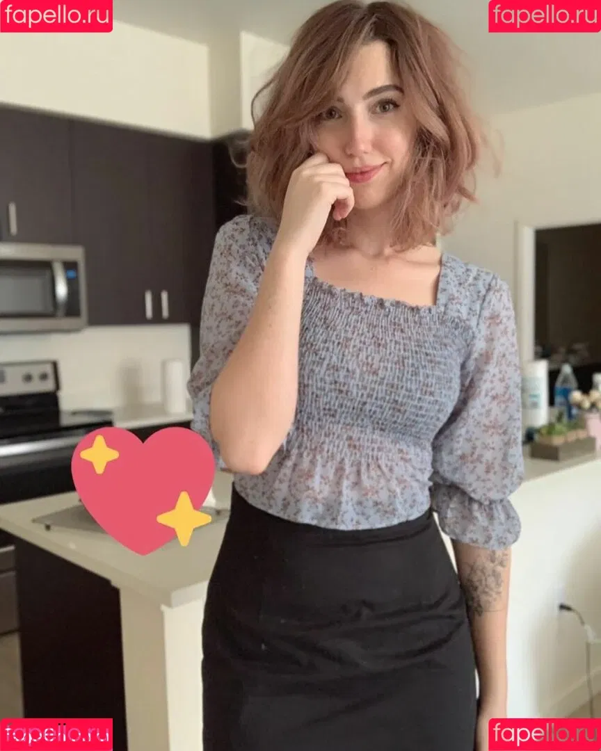 Breebunn / bunnbree Onlyfans Photo Gallery 