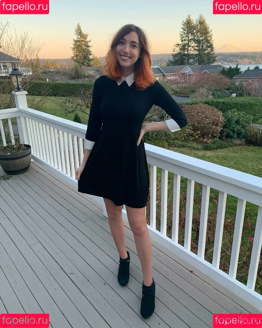 Breebunn / bunnbree Onlyfans Photo Gallery 