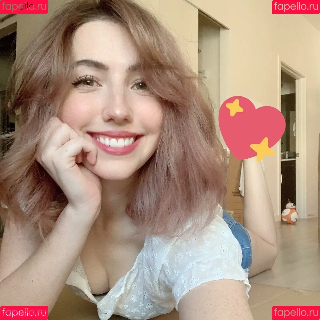 Breebunn / bunnbree Onlyfans Photo Gallery 