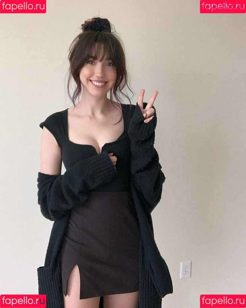 Breebunn / bunnbree Onlyfans Photo Gallery 