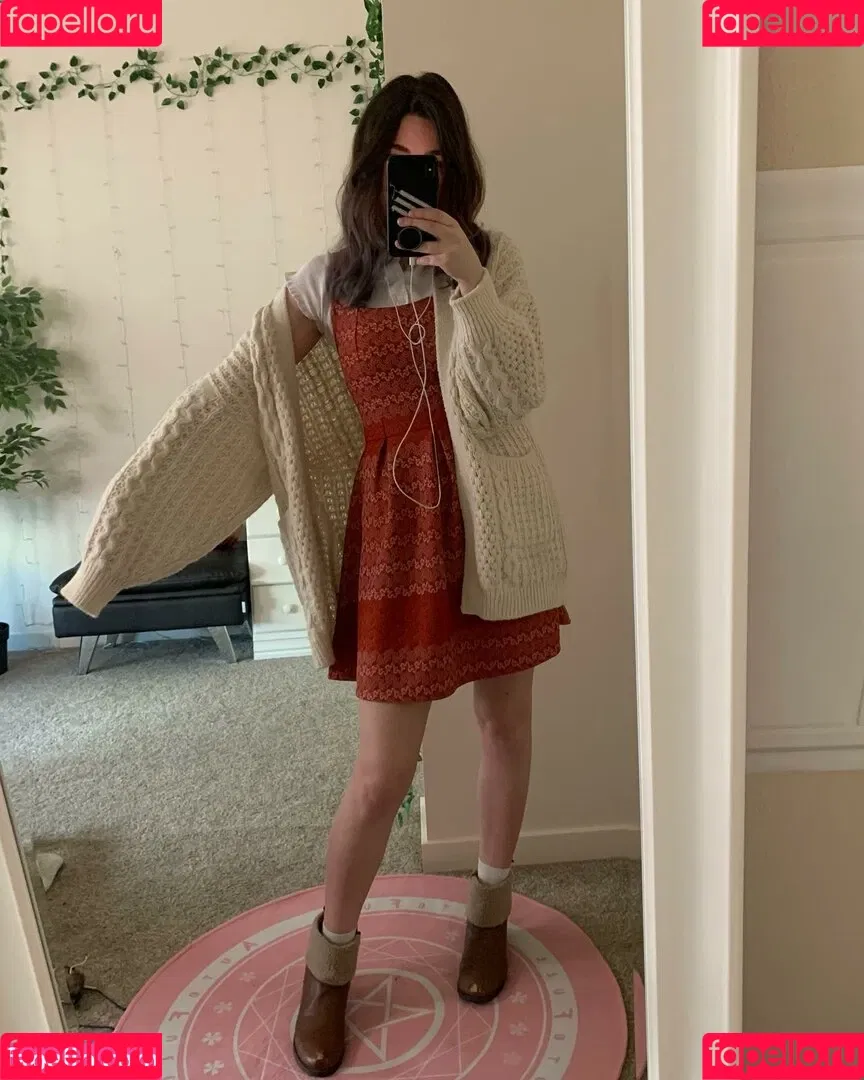 Breebunn / bunnbree Onlyfans Photo Gallery 