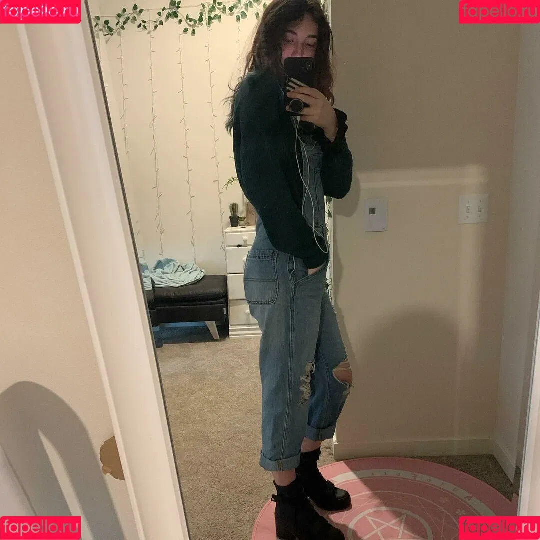 Breebunn / bunnbree Onlyfans Photo Gallery 