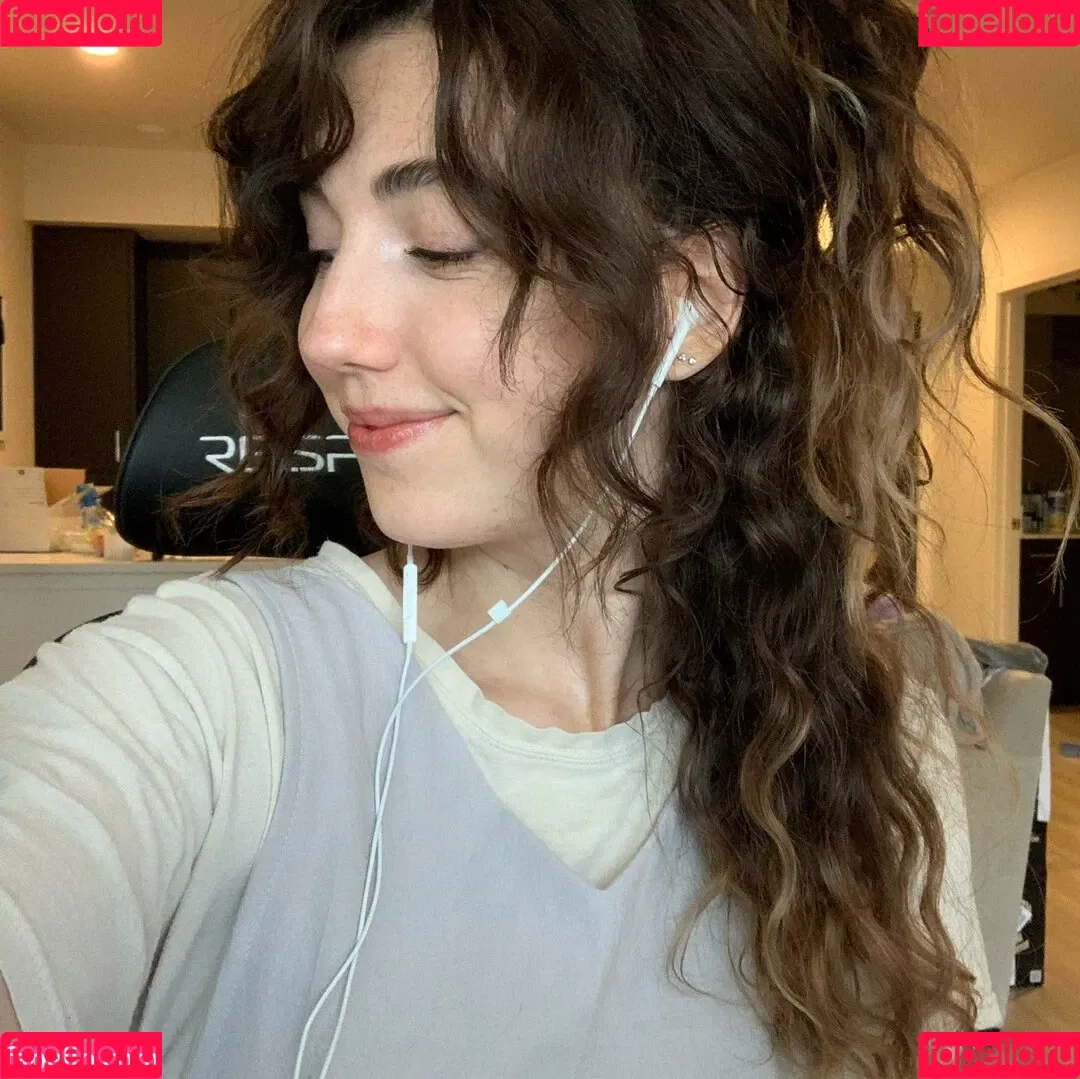 Breebunn / bunnbree Onlyfans Photo Gallery 