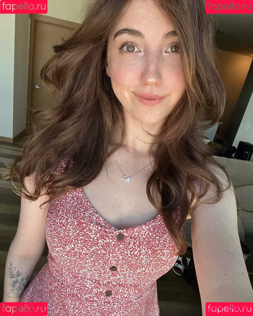 Breebunn / bunnbree Onlyfans Photo Gallery 
