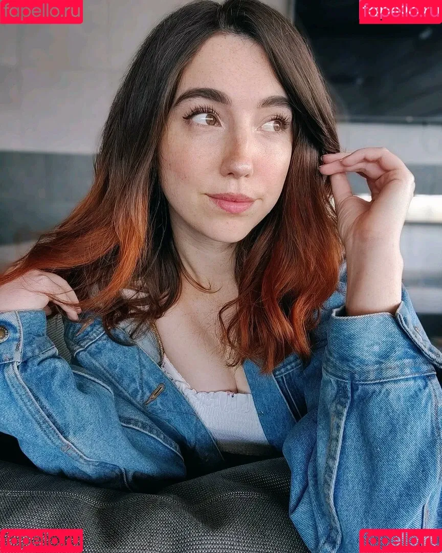 Breebunn / bunnbree Onlyfans Photo Gallery 