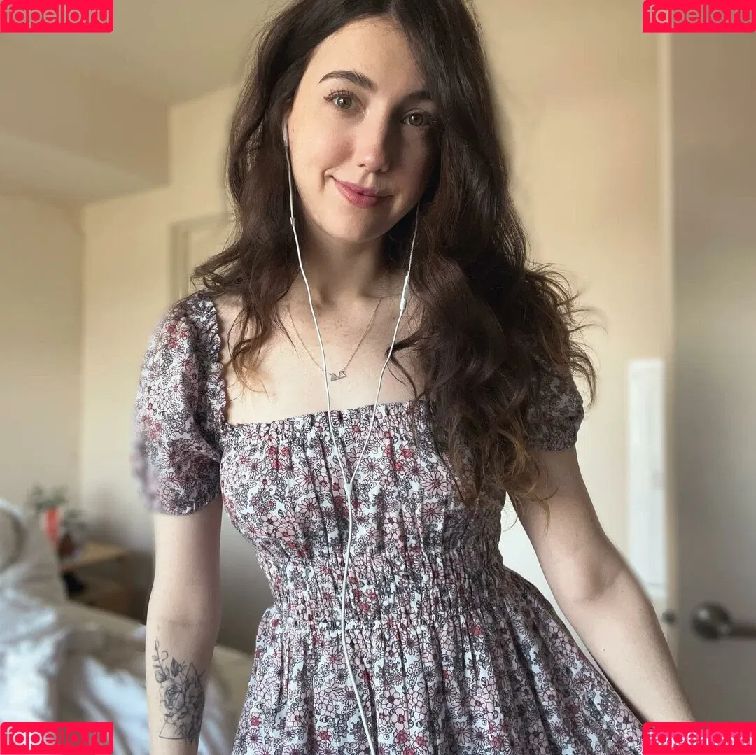 Breebunn / bunnbree Onlyfans Photo Gallery 
