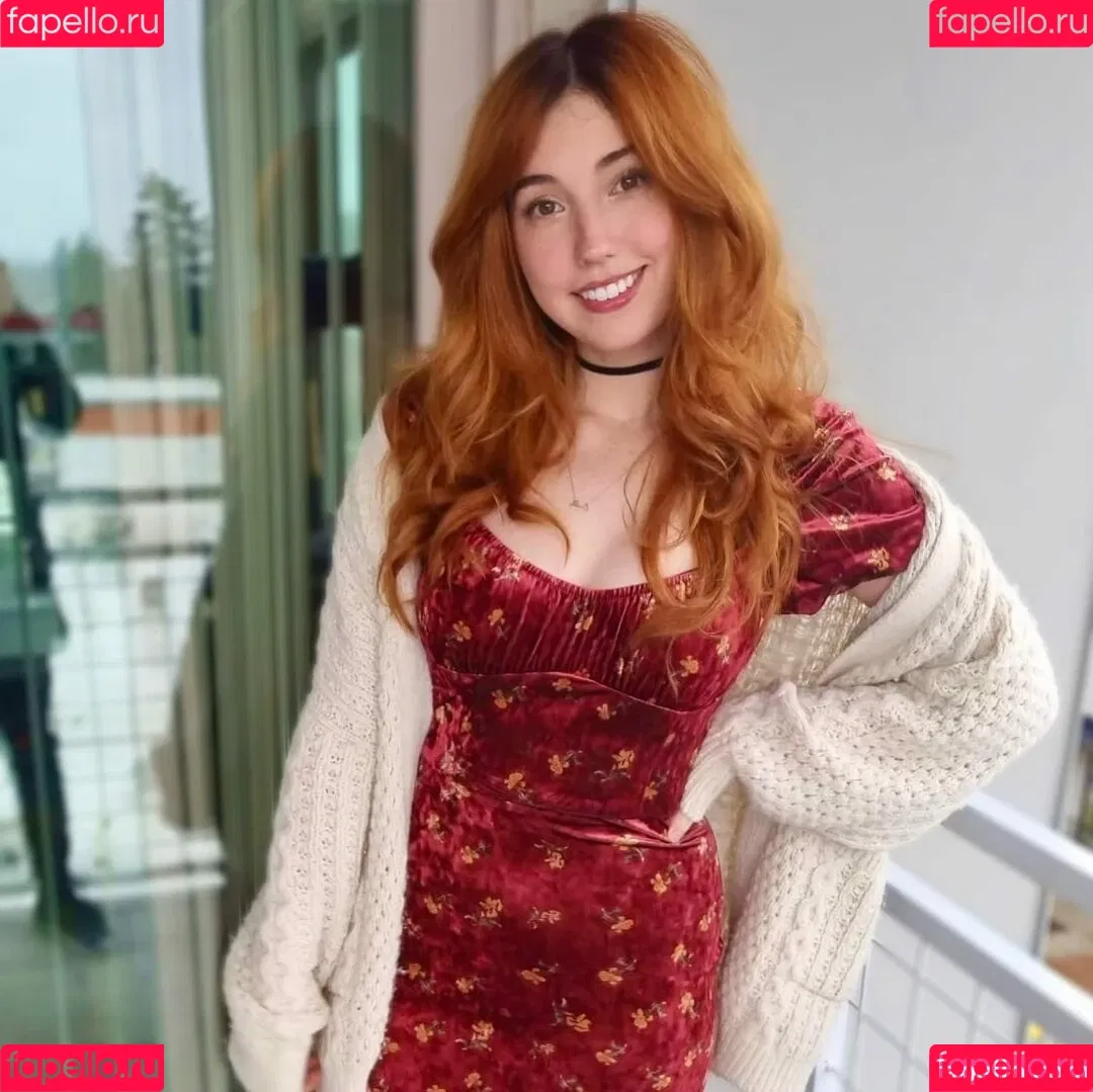 Breebunn / bunnbree Onlyfans Photo Gallery 
