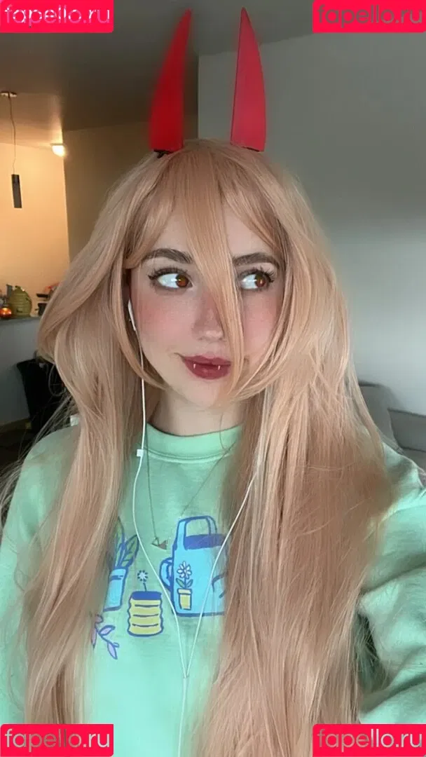 Breebunn / bunnbree Onlyfans Photo Gallery 