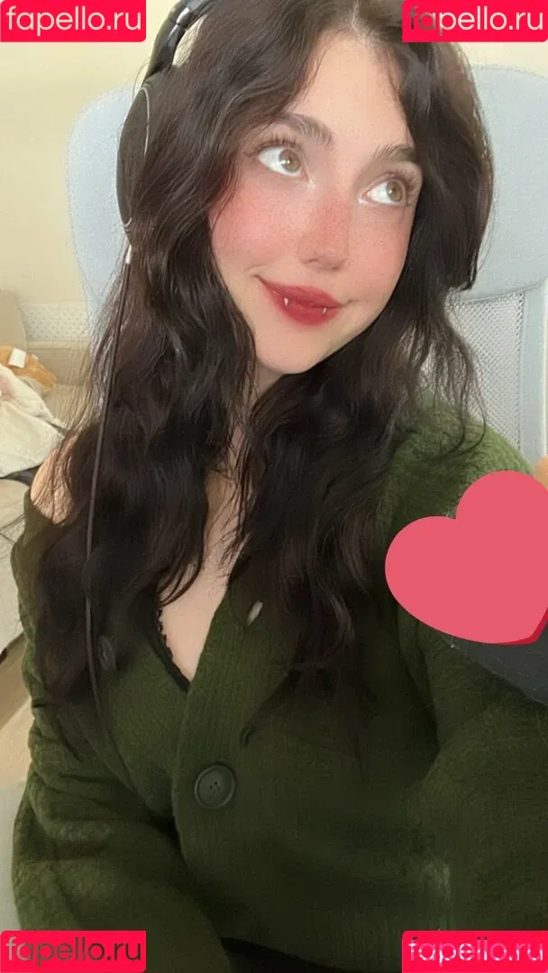 Breebunn / bunnbree Onlyfans Photo Gallery 