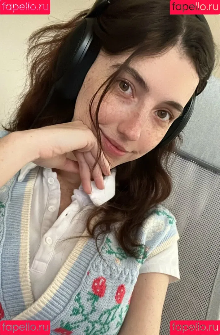 Breebunn / bunnbree Onlyfans Photo Gallery 