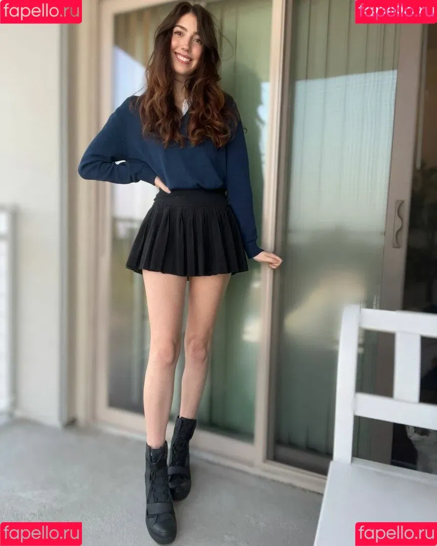 Breebunn / bunnbree Onlyfans Photo Gallery 