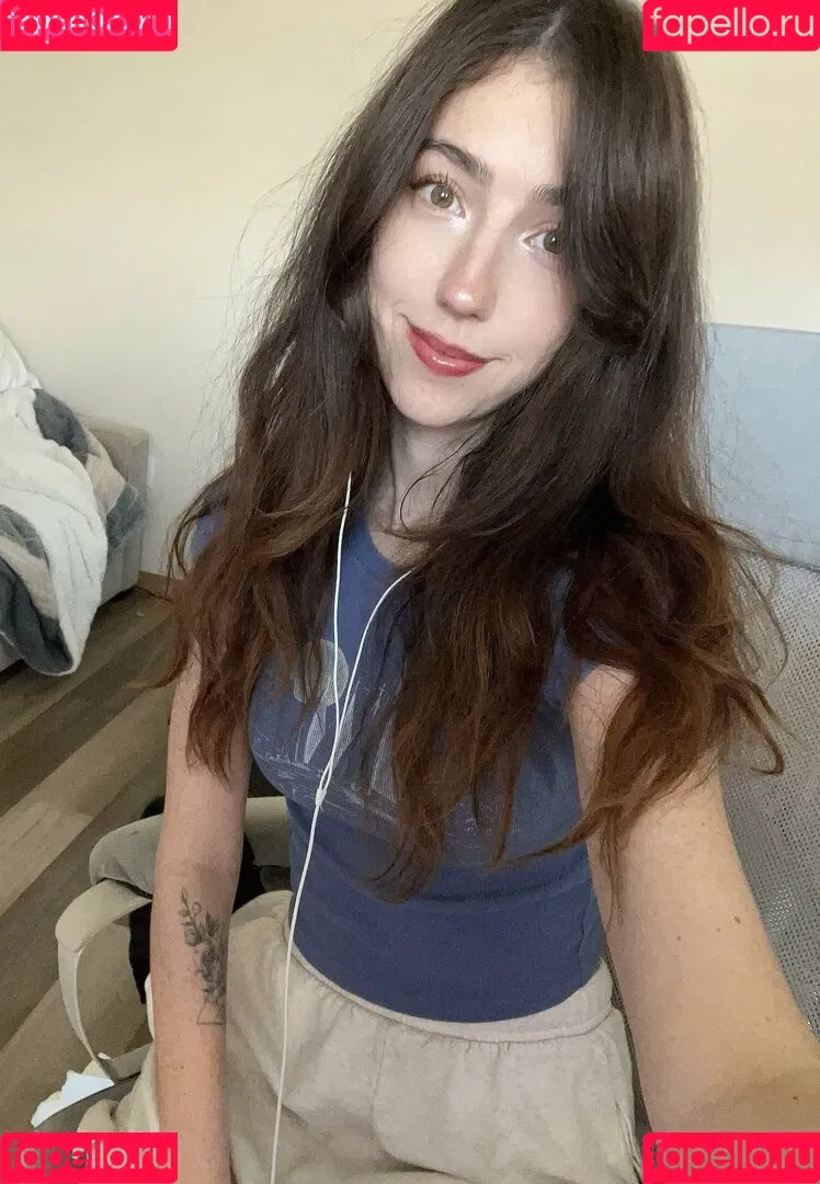 Breebunn / bunnbree Onlyfans Photo Gallery 