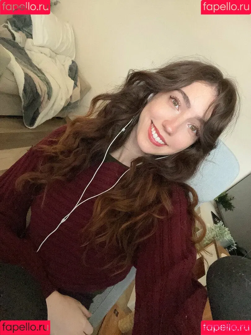 Breebunn / bunnbree Onlyfans Photo Gallery 