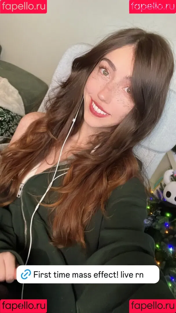 Breebunn / bunnbree Onlyfans Photo Gallery 