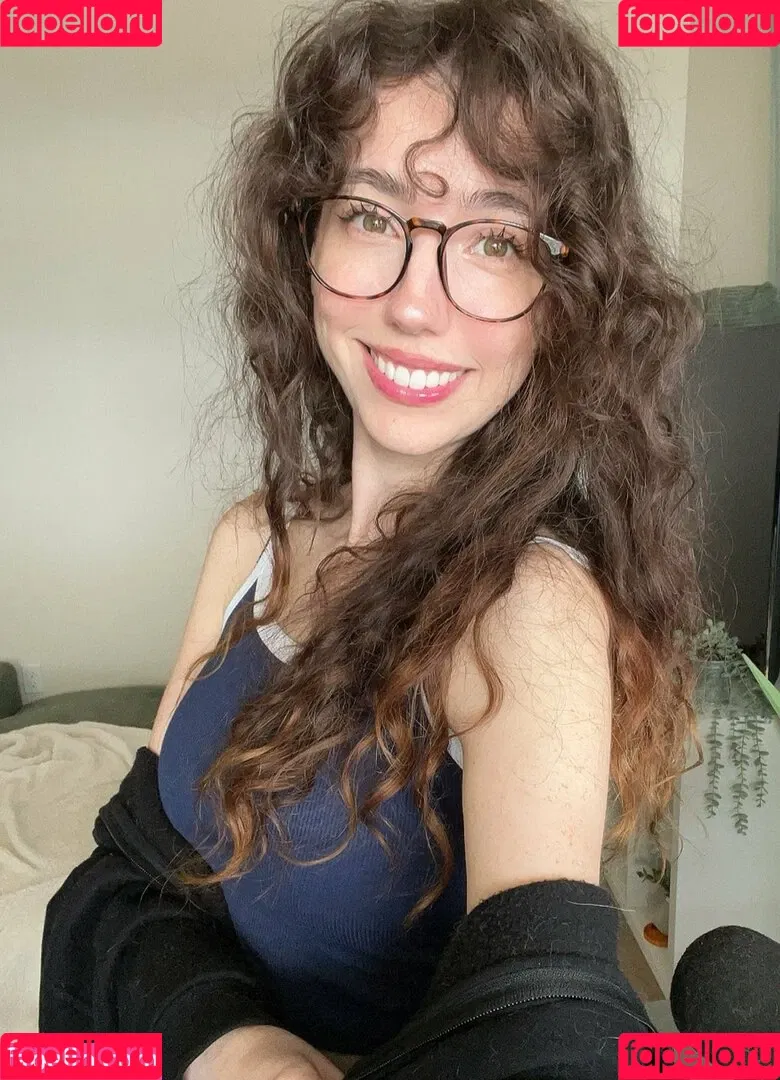 Breebunn / bunnbree Onlyfans Photo Gallery 