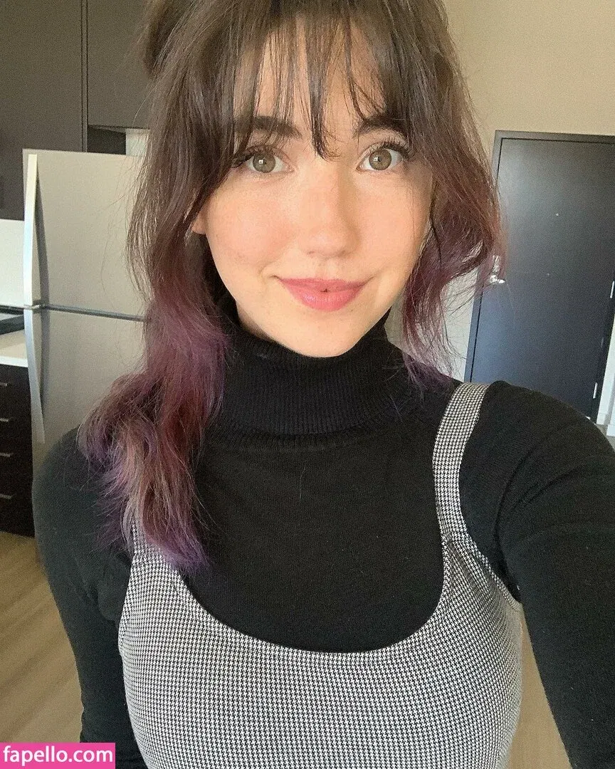 Breebunn / bunnbree Onlyfans Photo Gallery 