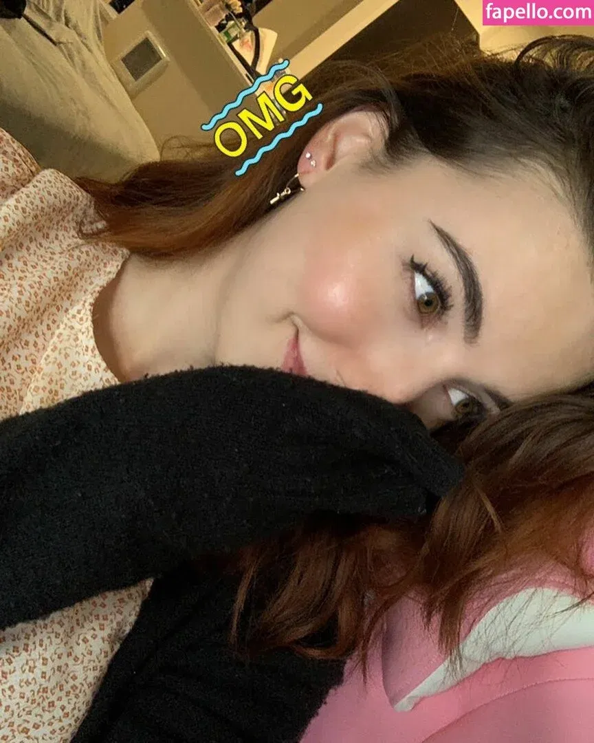 Breebunn / bunnbree Onlyfans Photo Gallery 