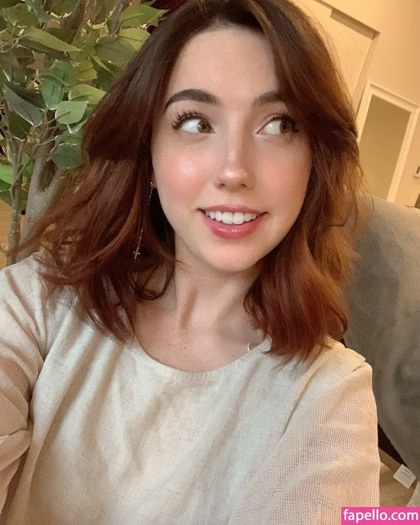 Breebunn / bunnbree Onlyfans Photo Gallery 