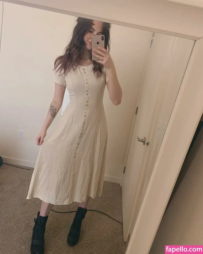 Breebunn / bunnbree Onlyfans Photo Gallery 