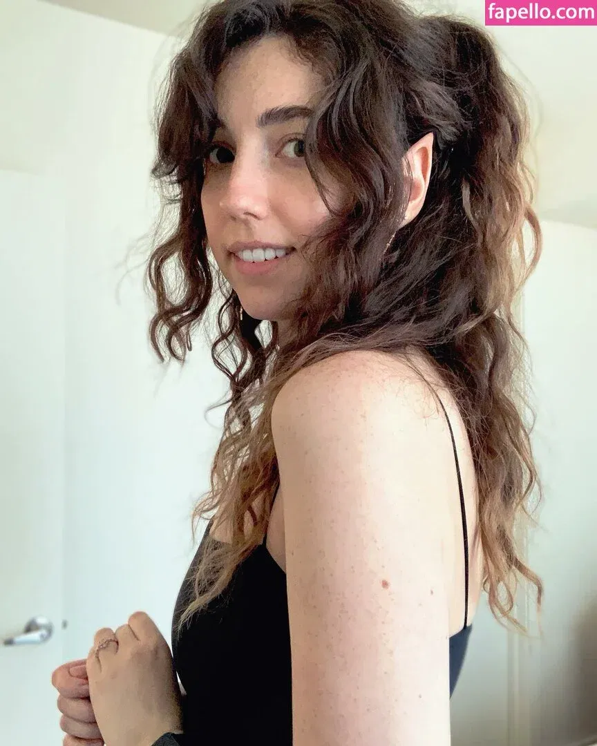 Breebunn / bunnbree Onlyfans Photo Gallery 