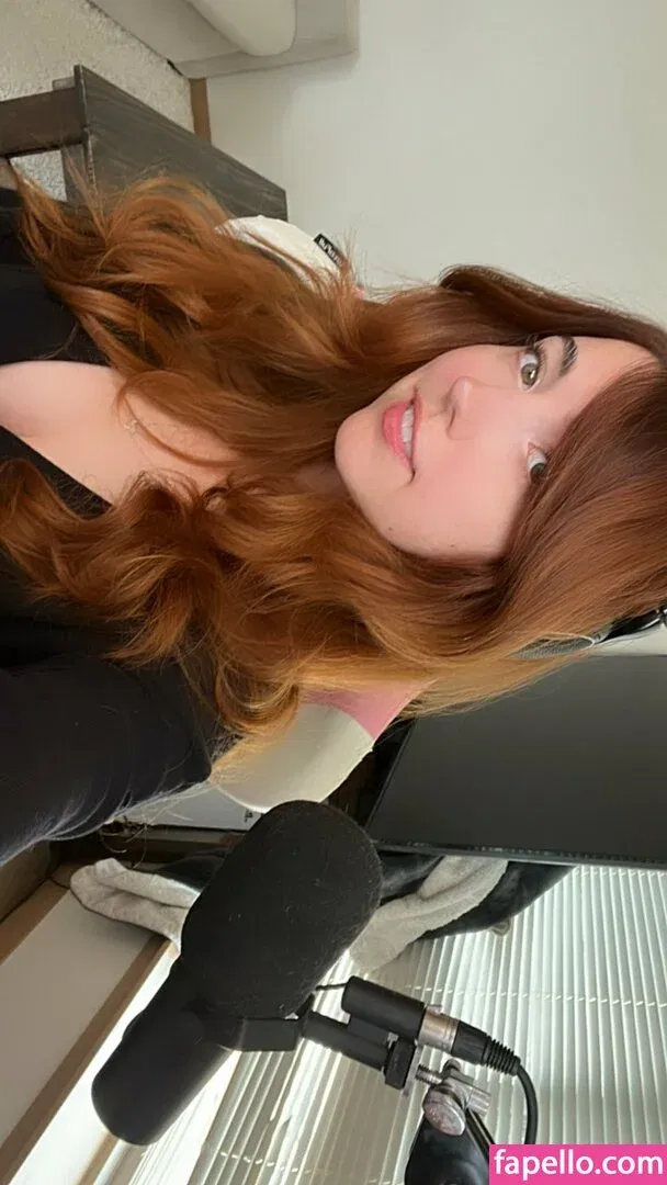 Breebunn / bunnbree Onlyfans Photo Gallery 