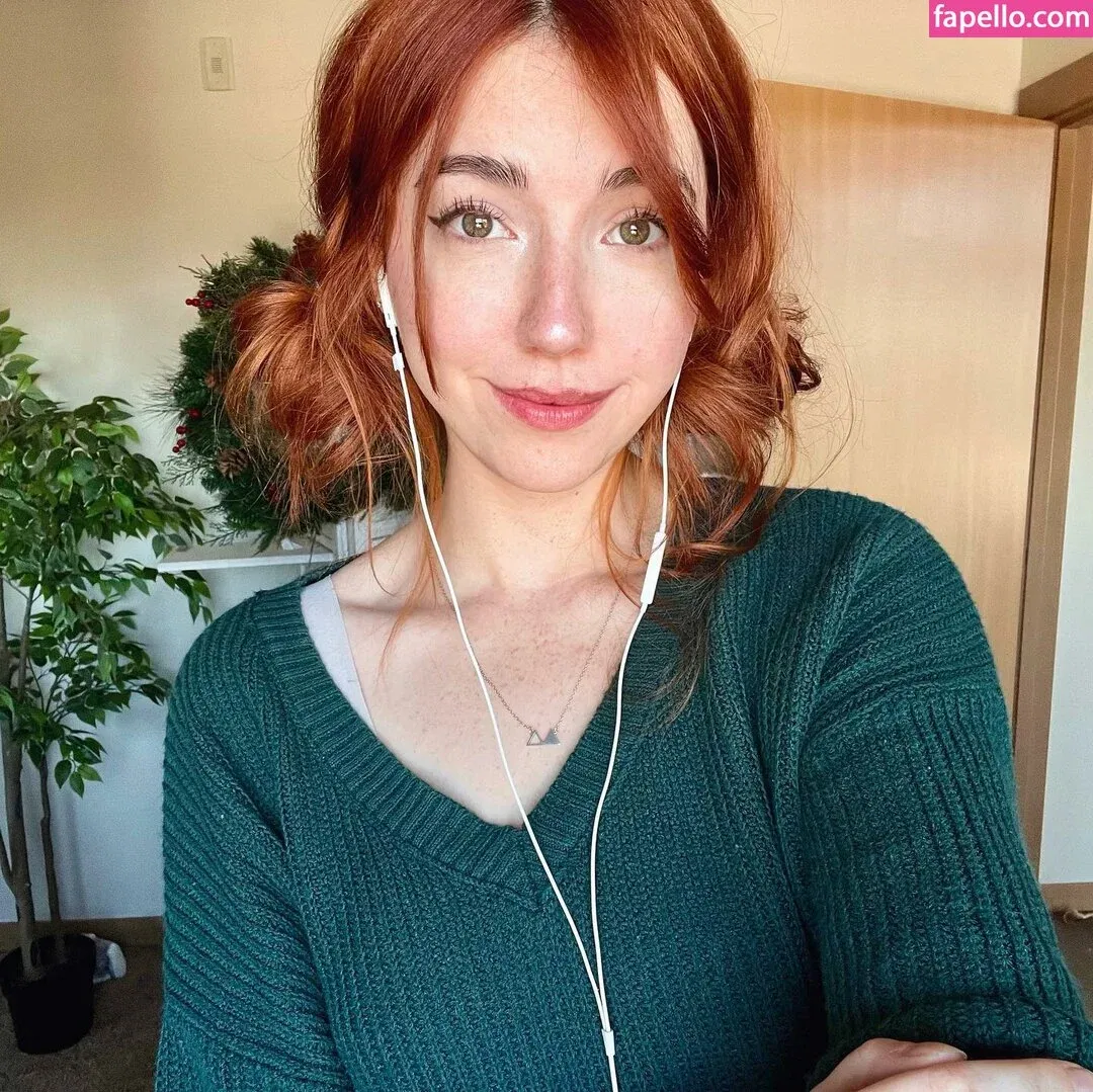 Breebunn / bunnbree Onlyfans Photo Gallery 