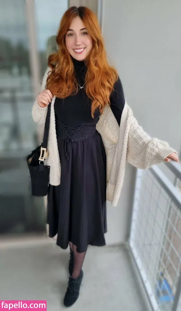 Breebunn / bunnbree Onlyfans Photo Gallery 