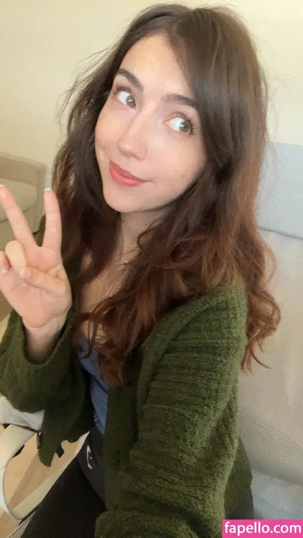 Breebunn / bunnbree Onlyfans Photo Gallery 