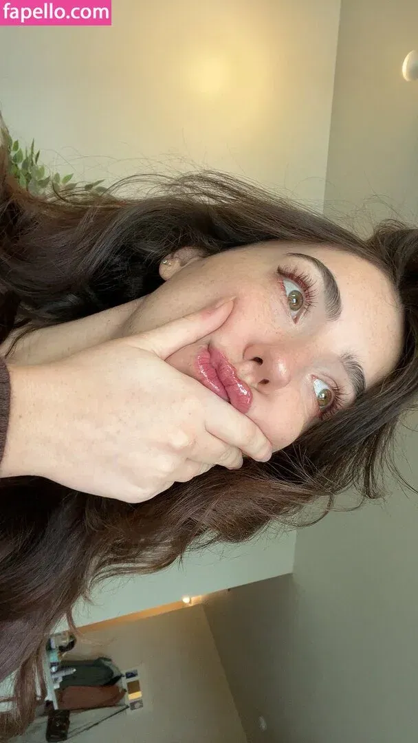 Breebunn / bunnbree Onlyfans Photo Gallery 