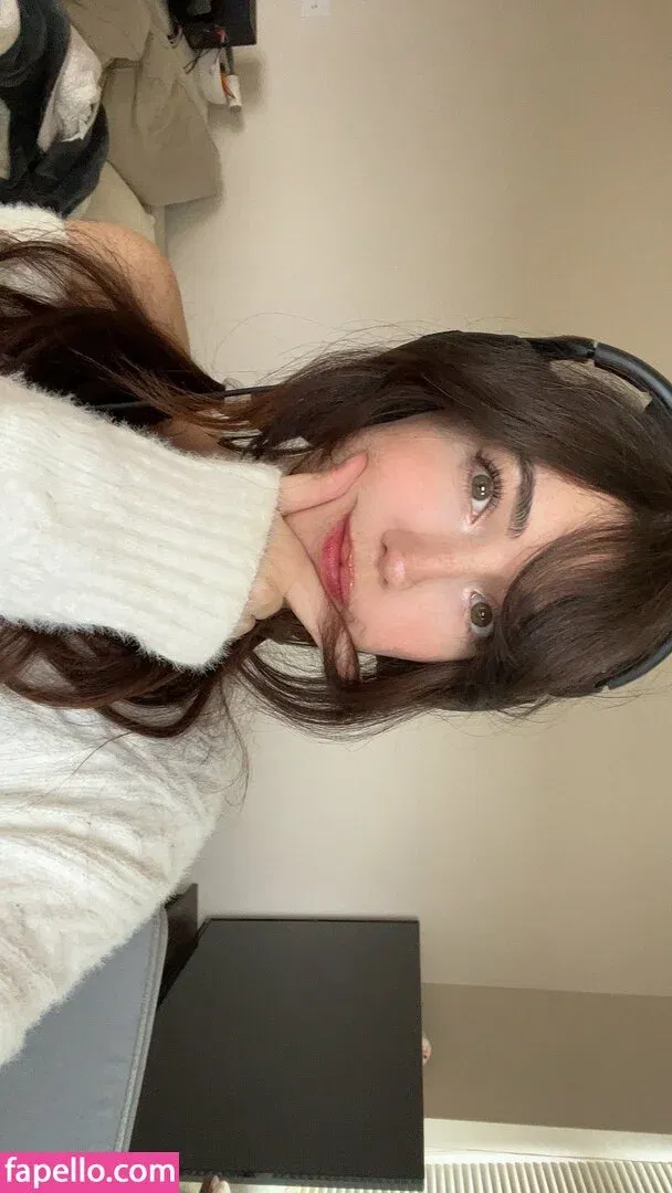 Breebunn / bunnbree Onlyfans Photo Gallery 