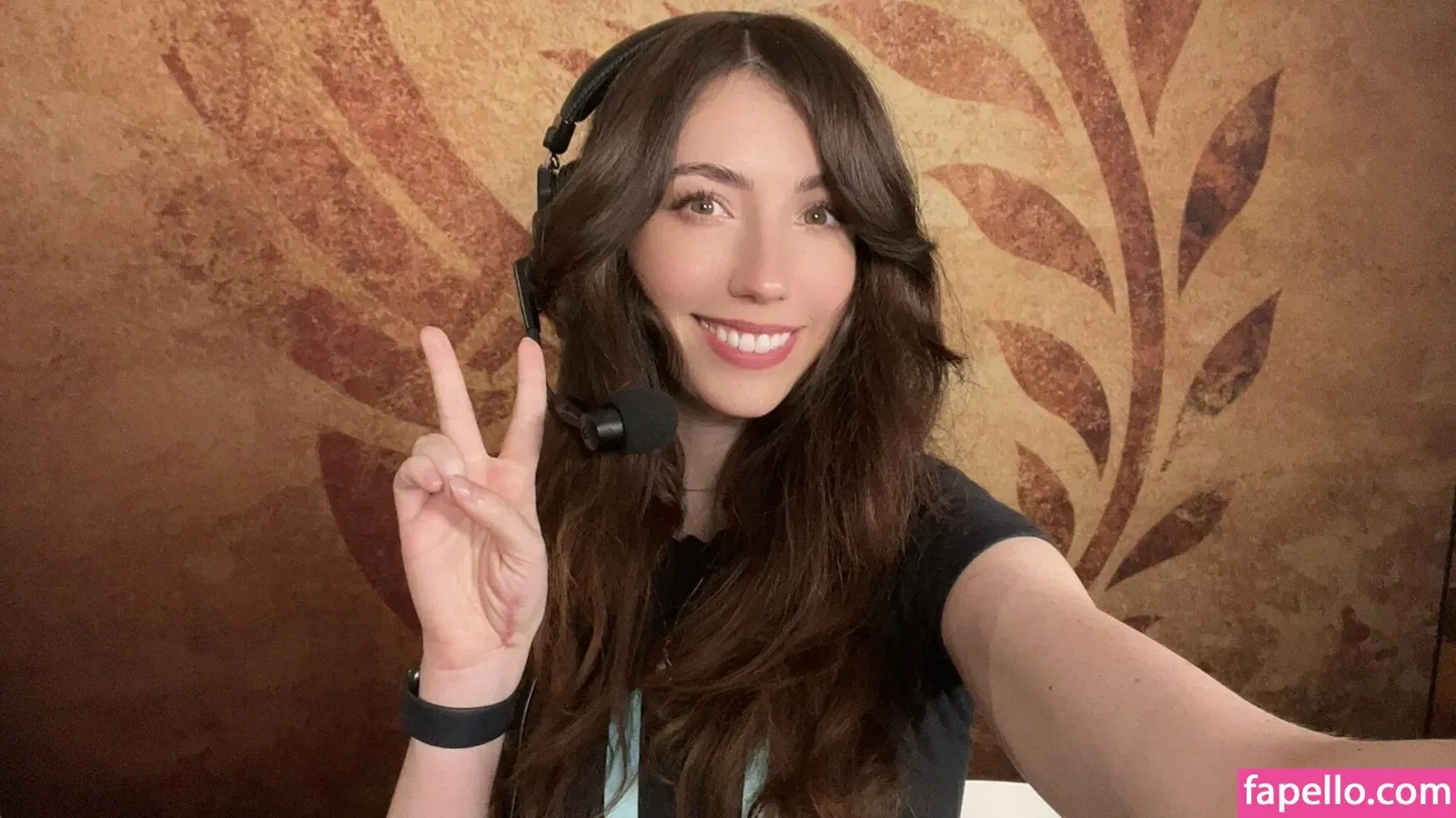 Breebunn / bunnbree Onlyfans Photo Gallery 