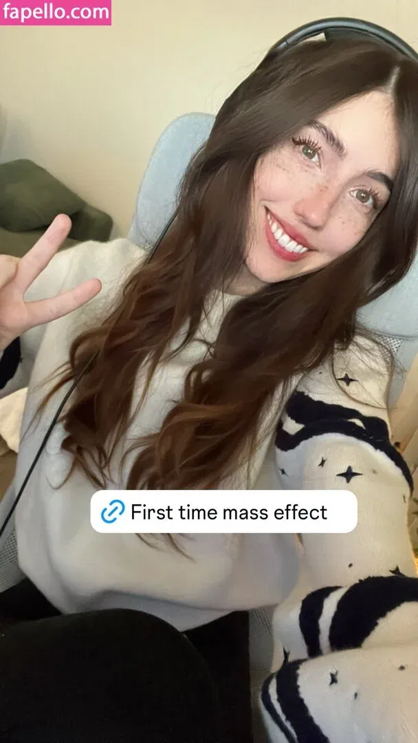 Breebunn / bunnbree Onlyfans Photo Gallery 