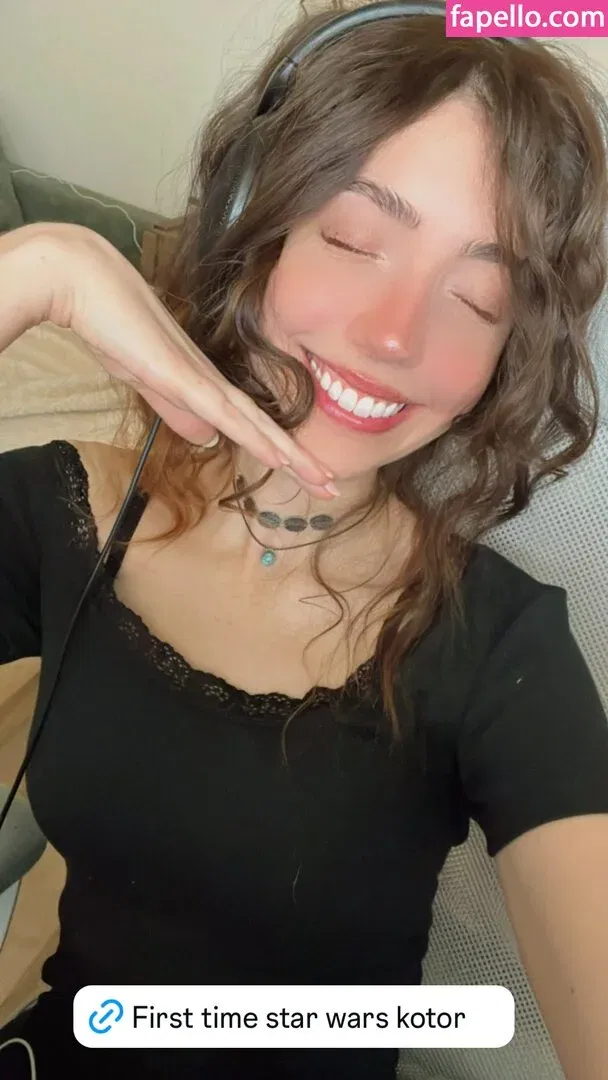 Breebunn / bunnbree Onlyfans Photo Gallery 