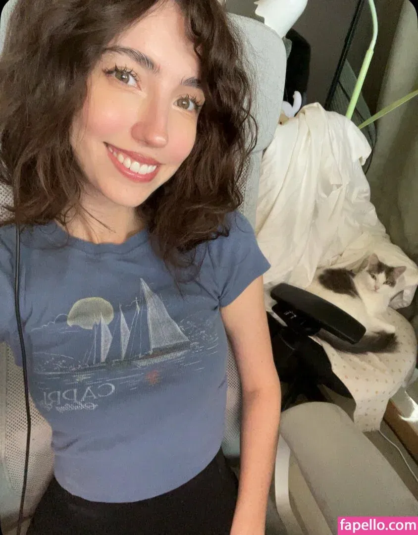 Breebunn / bunnbree Onlyfans Photo Gallery 