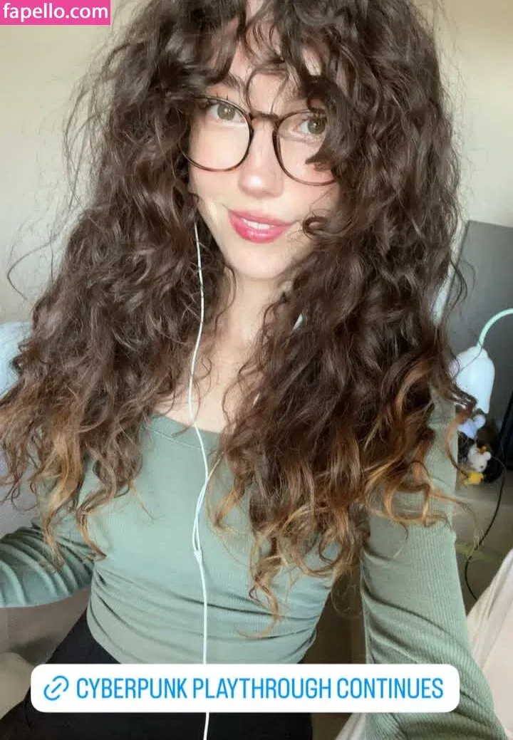 Breebunn / bunnbree Onlyfans Photo Gallery 