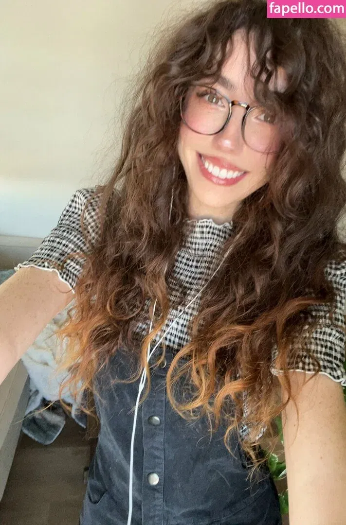 Breebunn / bunnbree Onlyfans Photo Gallery 