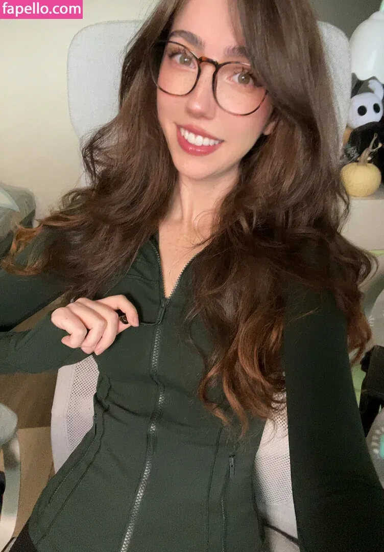 Breebunn / bunnbree Onlyfans Photo Gallery 