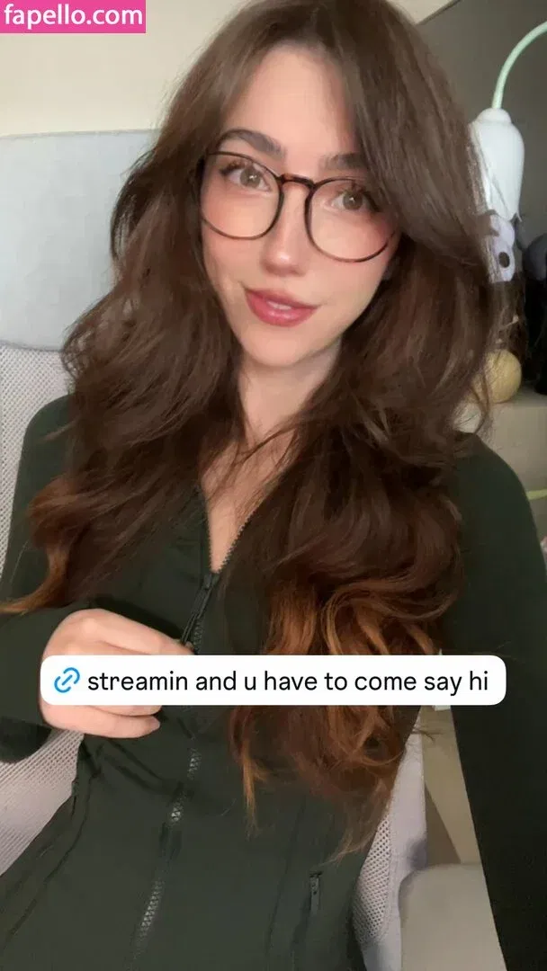 Breebunn / bunnbree Onlyfans Photo Gallery 