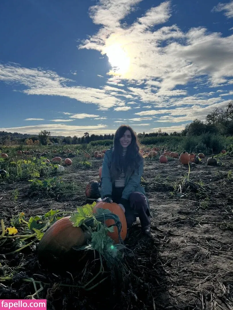 Breebunn / bunnbree Onlyfans Photo Gallery 