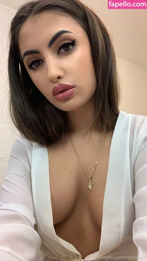 Dariaaxm / _dariaxm_ Onlyfans Photo Gallery 