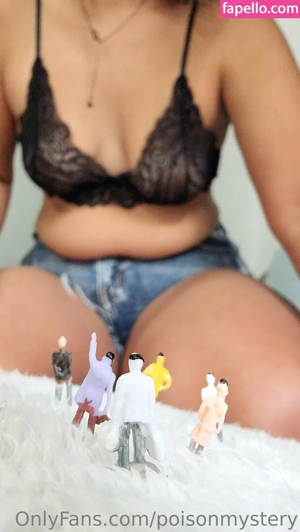 poisonmystery Onlyfans Photo Gallery 