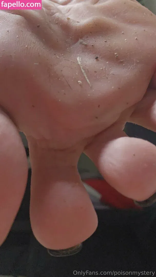 poisonmystery Onlyfans Photo Gallery 