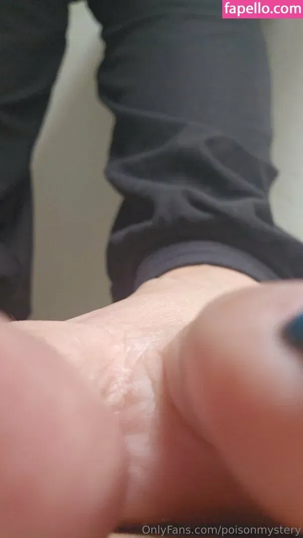 poisonmystery Onlyfans Photo Gallery 