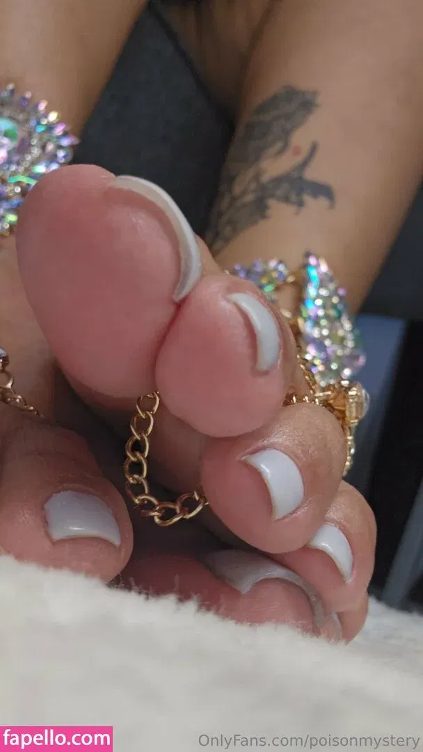 poisonmystery Onlyfans Photo Gallery 