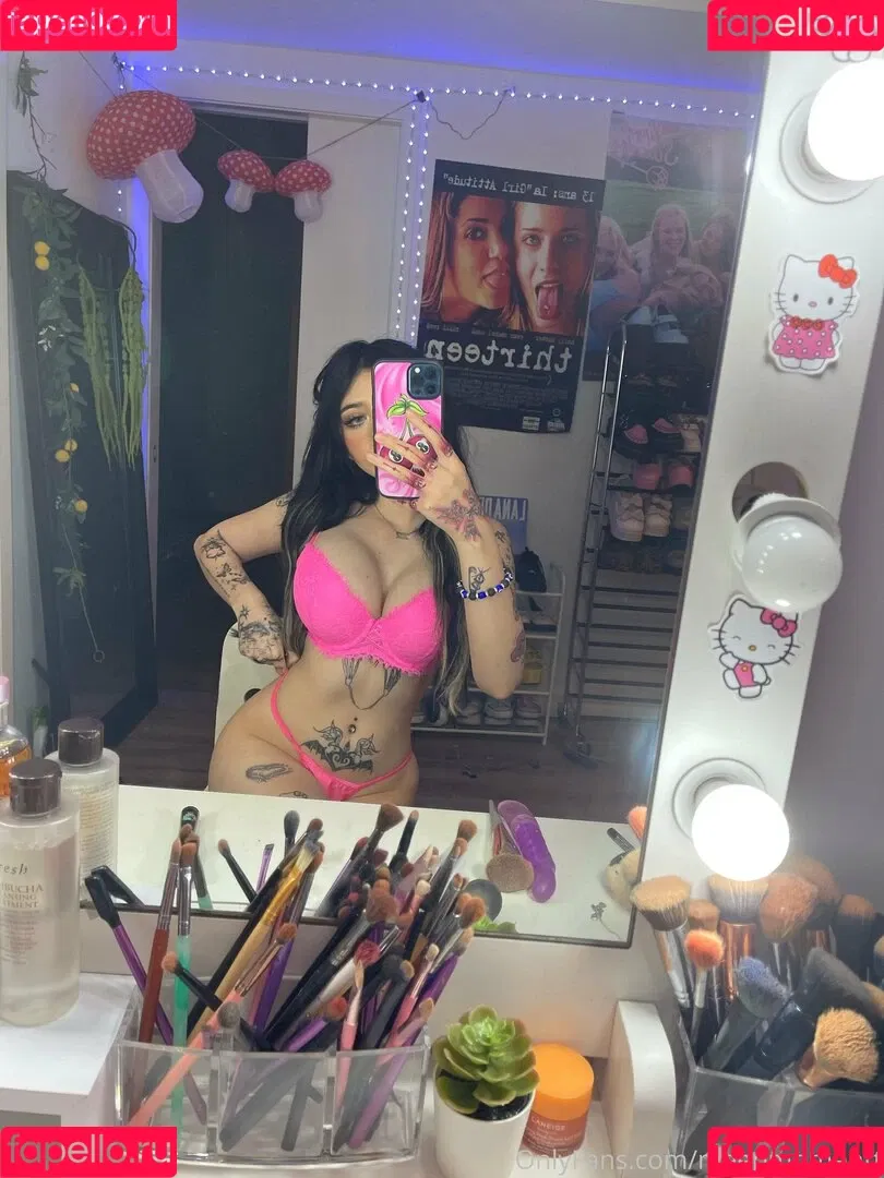 Meepmomentt / meepmoment Onlyfans Photo Gallery 