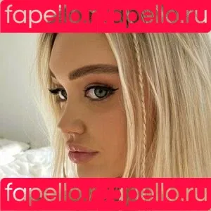 Meli1710 / meli_17_10 Onlyfans Photo Gallery 